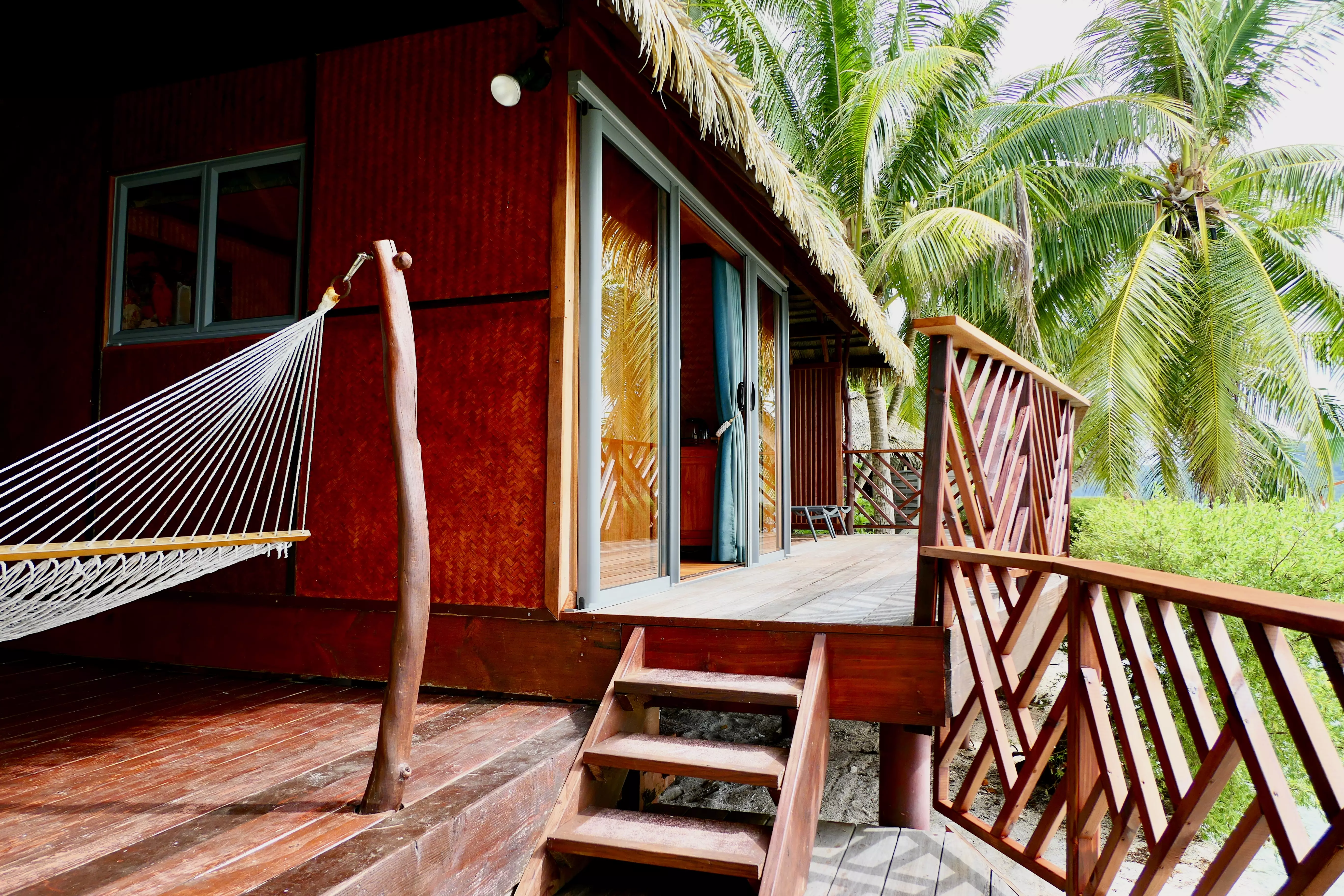 Luxury room at Hotel EDEN Taha'a private island